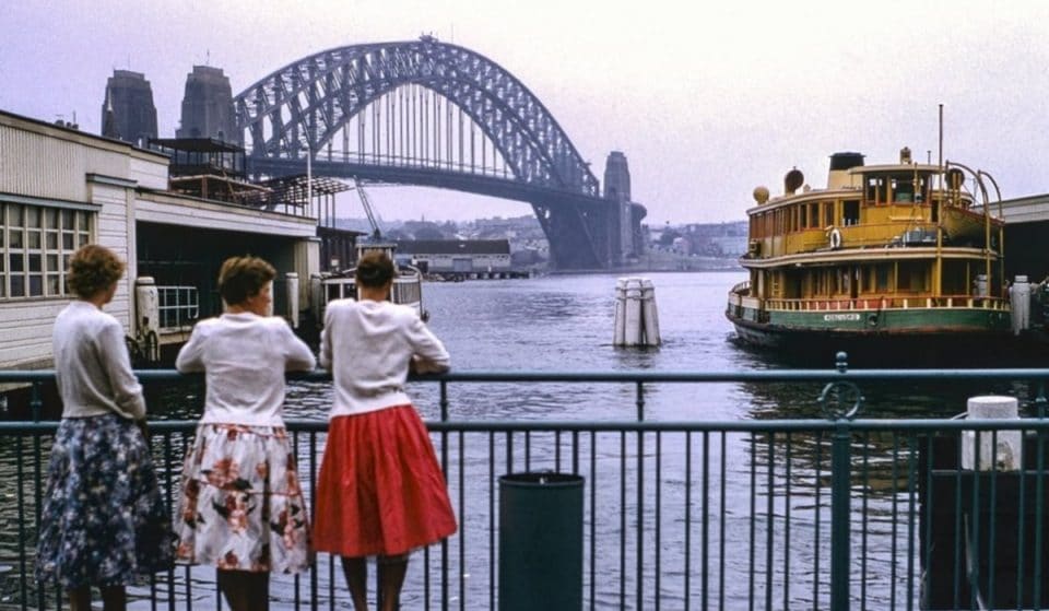29 Heartwarming Vintage Photos Of The Sydney Harbour Bridge